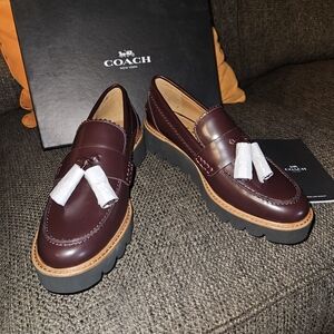 Coach Women's Size 6 Oxblood/Burgundy Tasseled Loafers